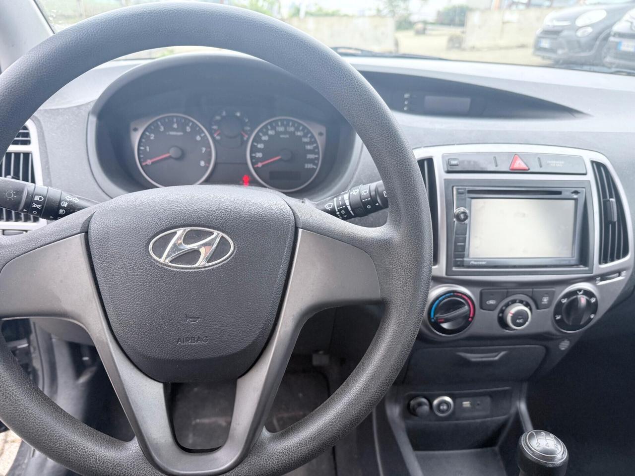 Hyundai i20 1.2 B/GPL 2012 NEOP.