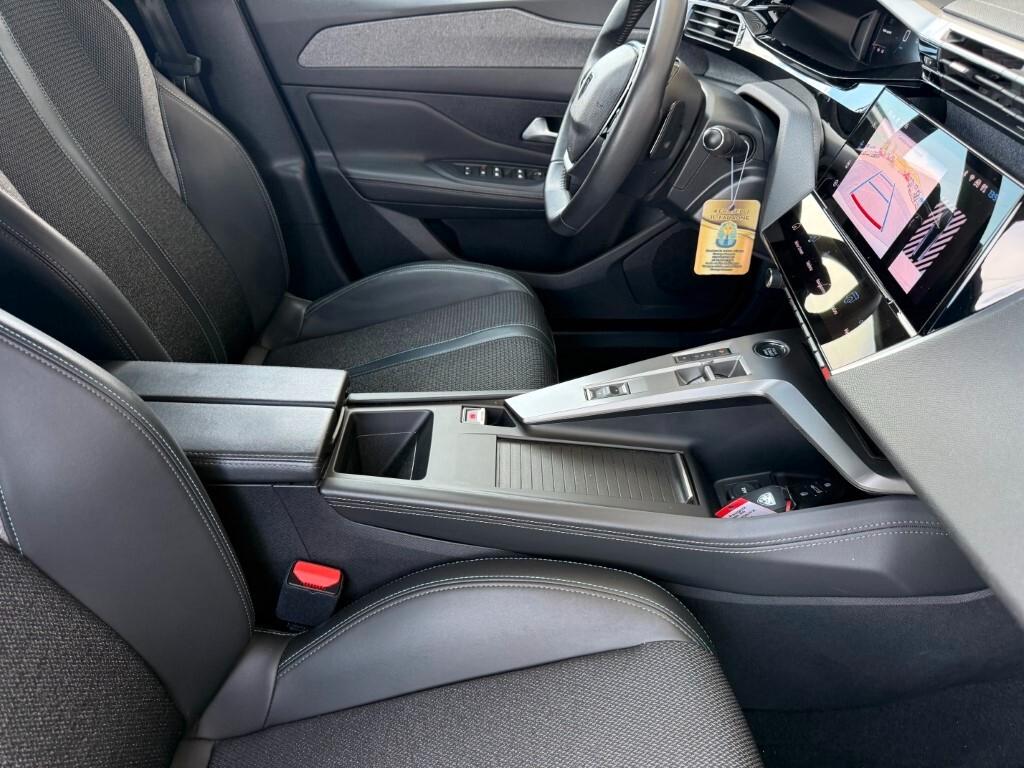 Peugeot 308 BlueHDi 130 S&S EAT8 SW Allure