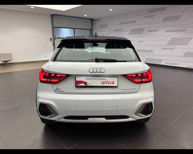 AUDI A1 citycarver 30 TFSI Admired