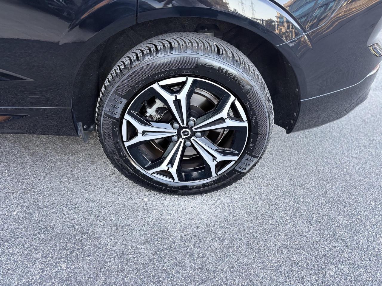 Volvo XC60 2.0 MHEV 197CV E6 - 2022