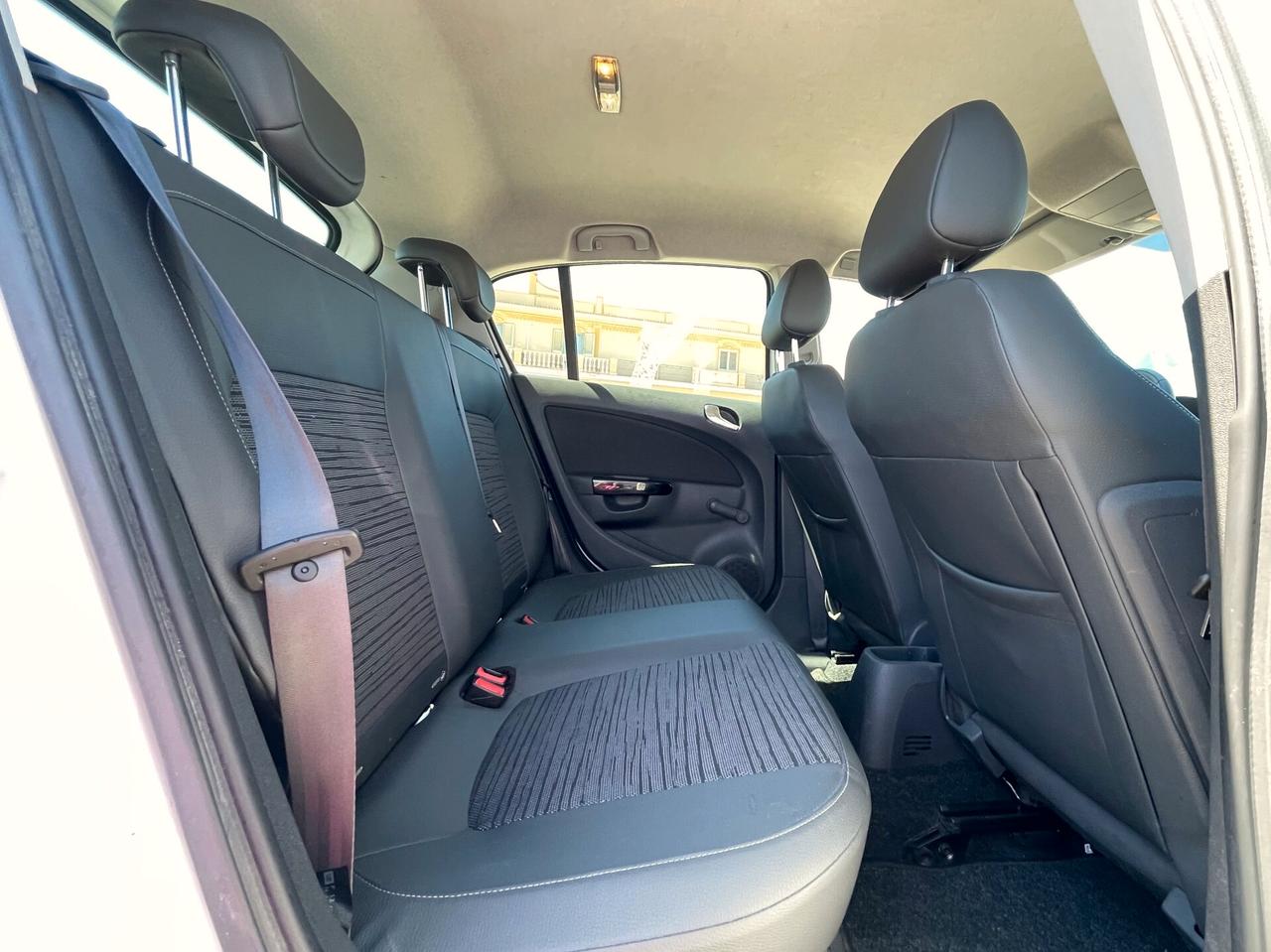 Opel Corsa 1.3 CDTI 75CV COSMO