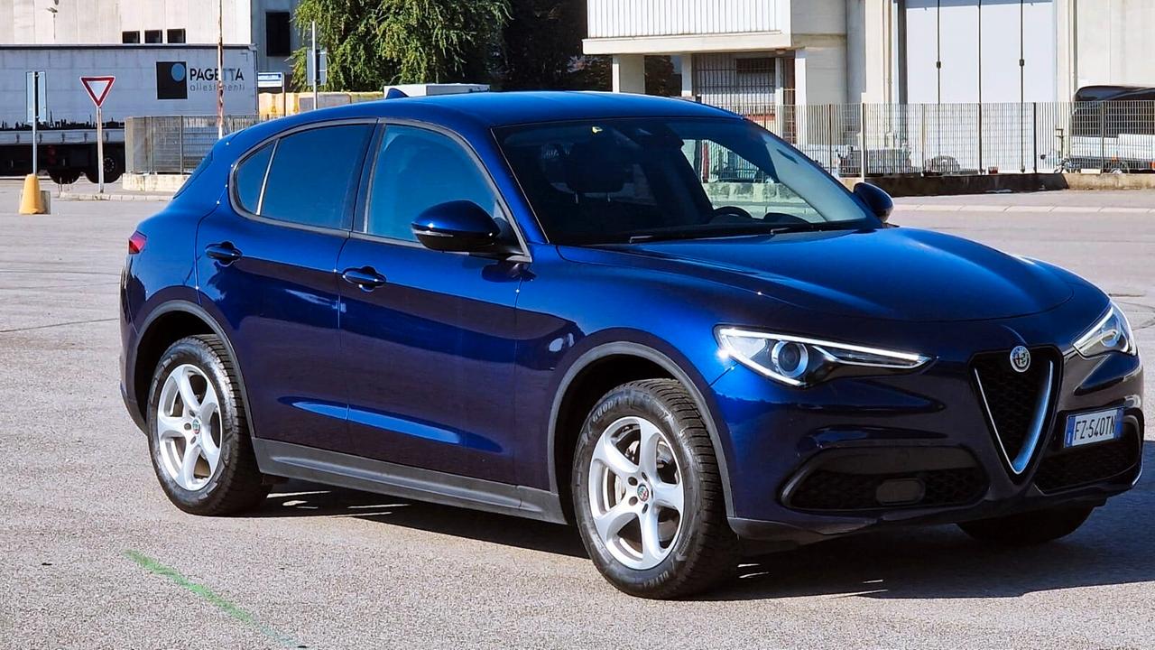 Alfa Romeo STELVIO 2.2 190CV 4x4 Gancio Traino