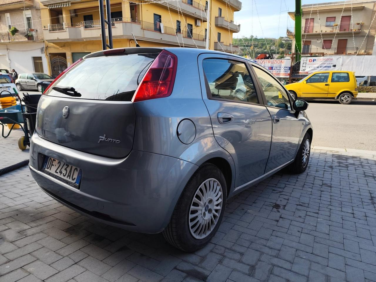 Fiat Grande Punto 1.3 MJT 75 CV 5 porte Dynamic