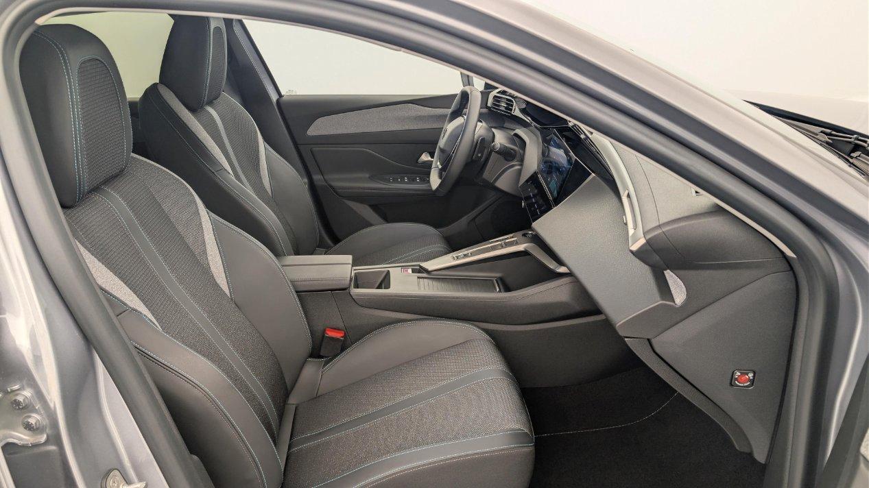 Peugeot 308 1.2 hybrid Allure 145cv e-dcs 6 in Promo