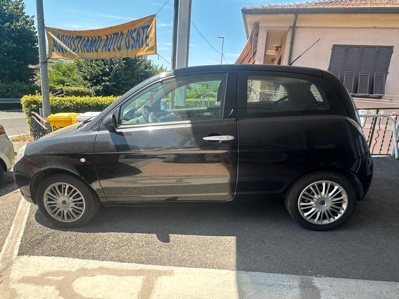 Lancia Ypsilon 1.2 Argento