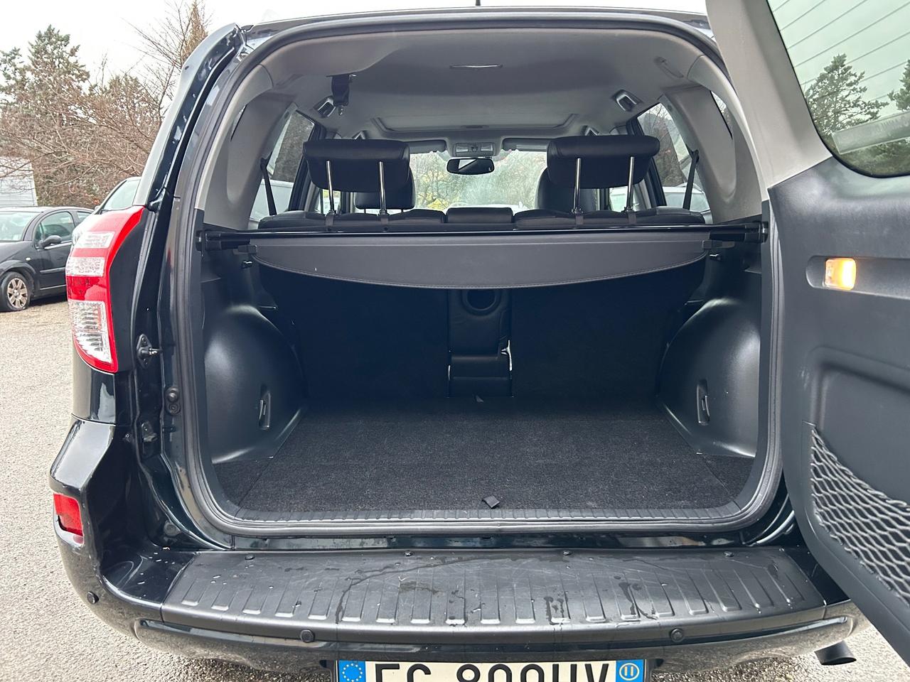 Toyota RAV 4 2.2 D-4D 150 CV DPF Exclusive Euro5