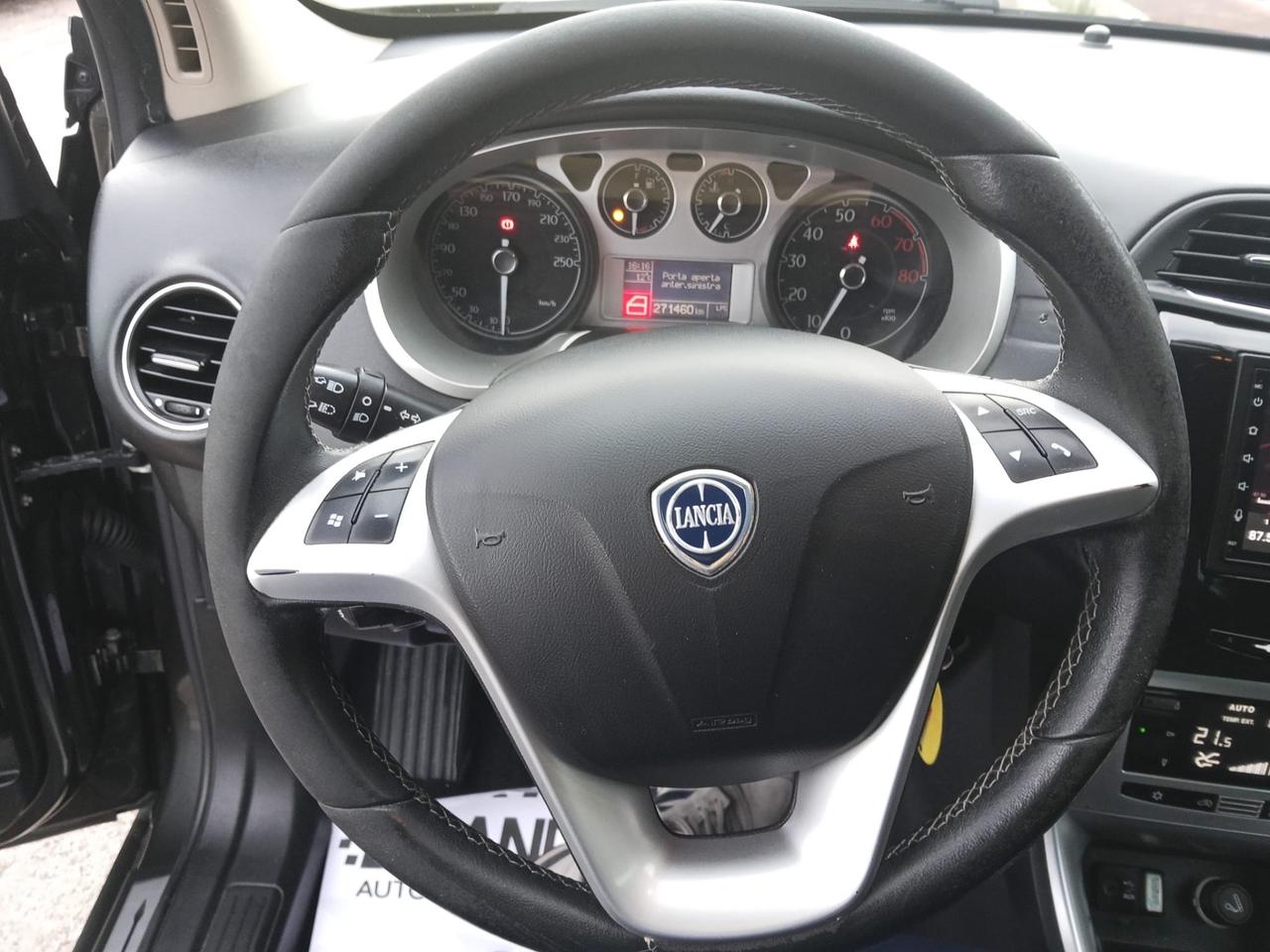 Lancia Delta 1.4 Gold Ecochic GPL 2012