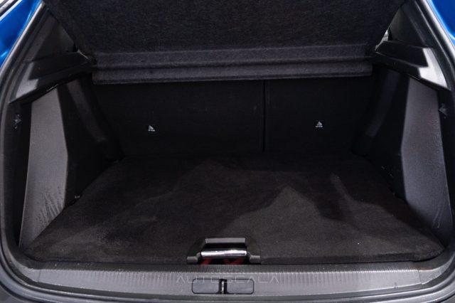 PEUGEOT 2008 E motore elettrico 136cv 100kw GT