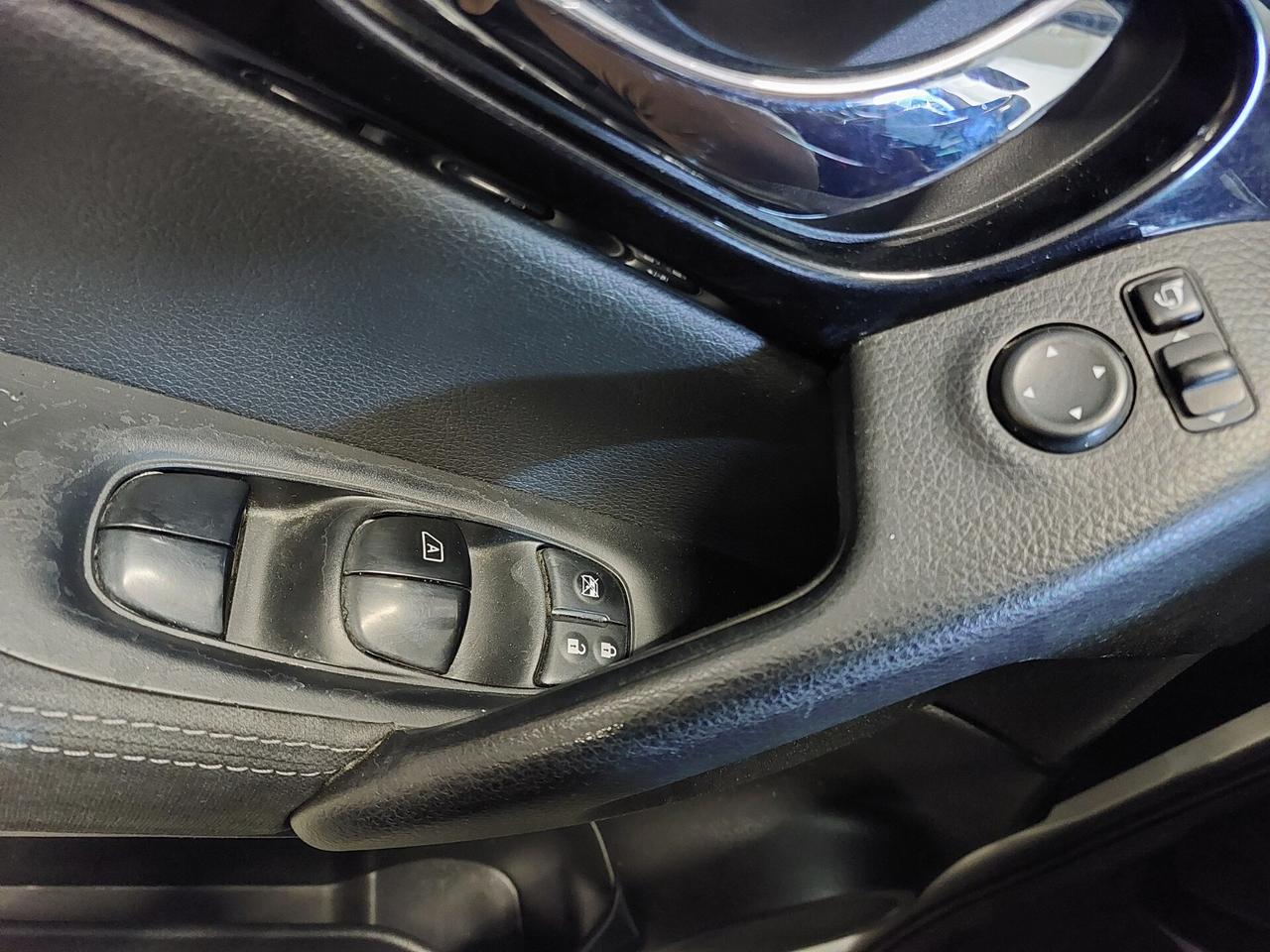 NISSAN Qashqai 2ª serie Qashqai 1.6 dCi 4WD Ac...