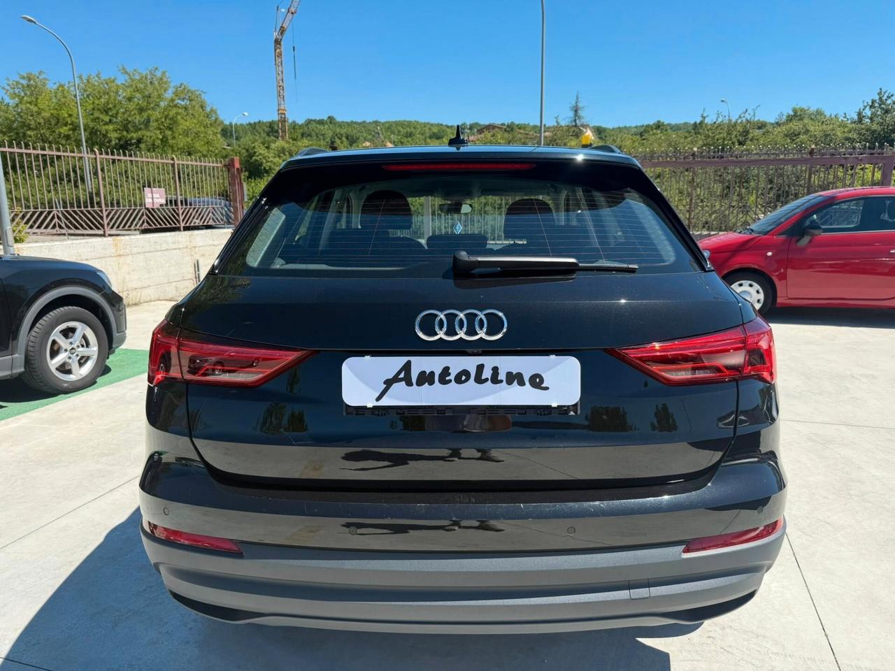 Audi Q3 2.0 TDI 150CV STRONIC (VARI ACCESSORI)