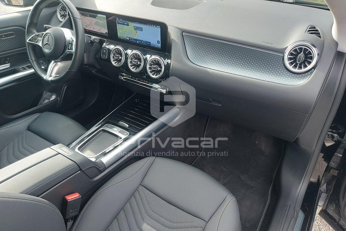 MERCEDES GLA 180 Automatic Progressive Advanced Plus