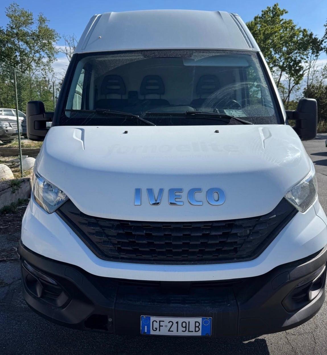 Iveco Daily 33S12V 2.3 HPT PC-TN Furgone