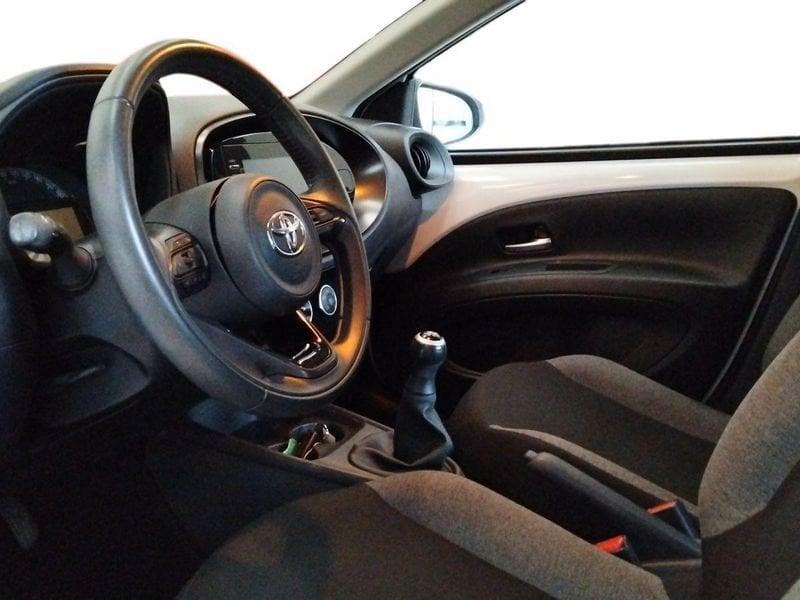 Toyota Aygo X Aygo X 1.0 Active 72cv