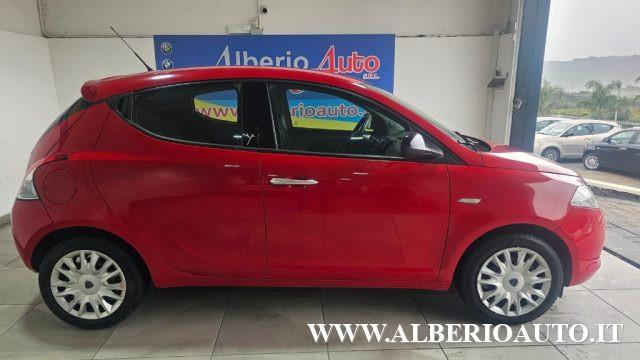 LANCIA Ypsilon 1.2 69 CV 5 porte Gold