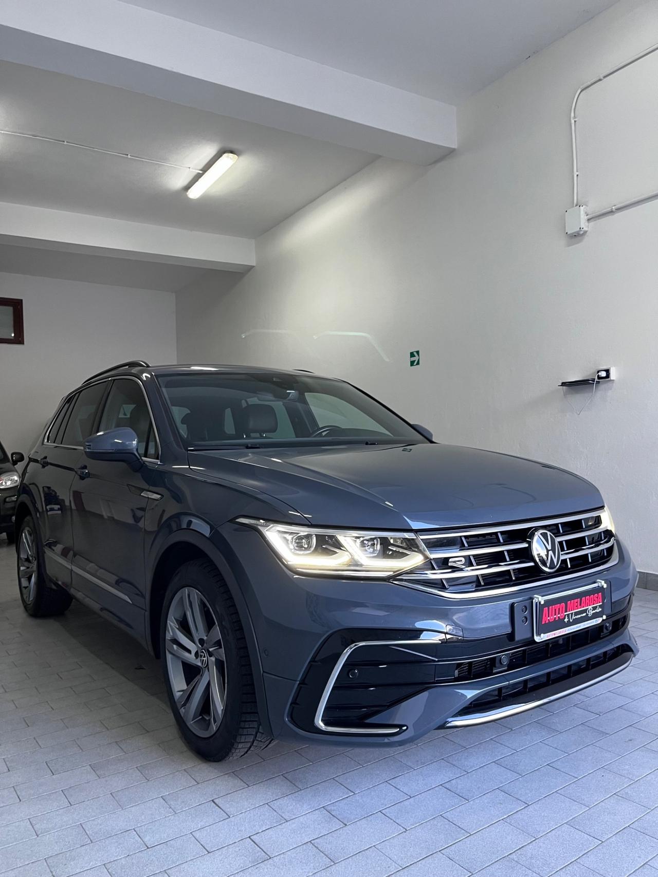 Volkswagen Tiguan 2.0 TDI 150 CV SCR DSG R-Line
