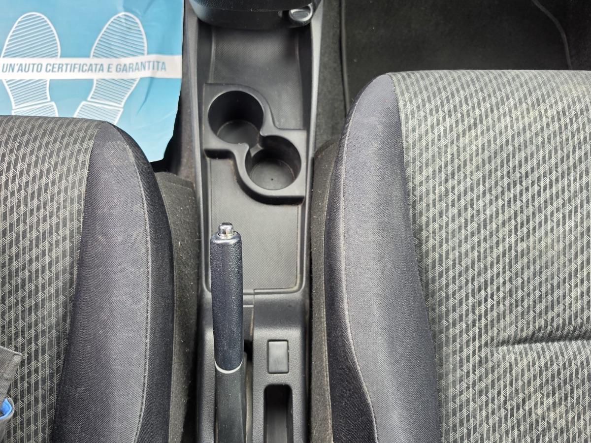 TOYOTA - Verso-S 1.4d Active mt