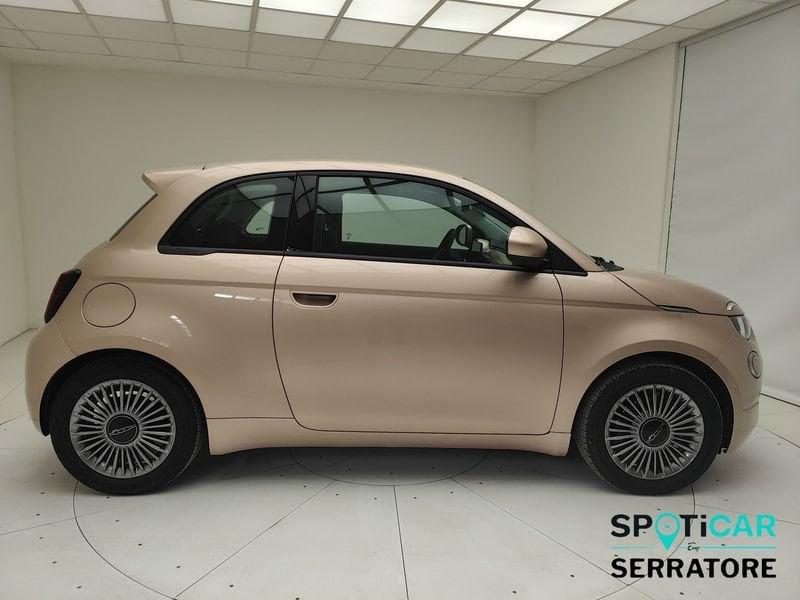 FIAT 500 La Nuova Nuova Hatchback My23 La Nuova - 320 Berlina