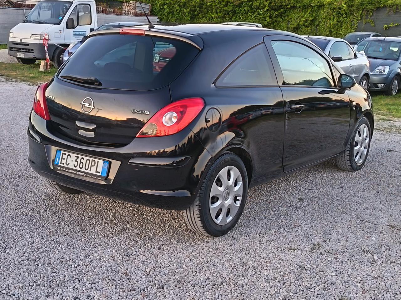 Opel Corsa 1.3 CDTI 95CV ecoFLEX 3 porte Edition km 168.000 CERTIFICATI NEOPATENTATI