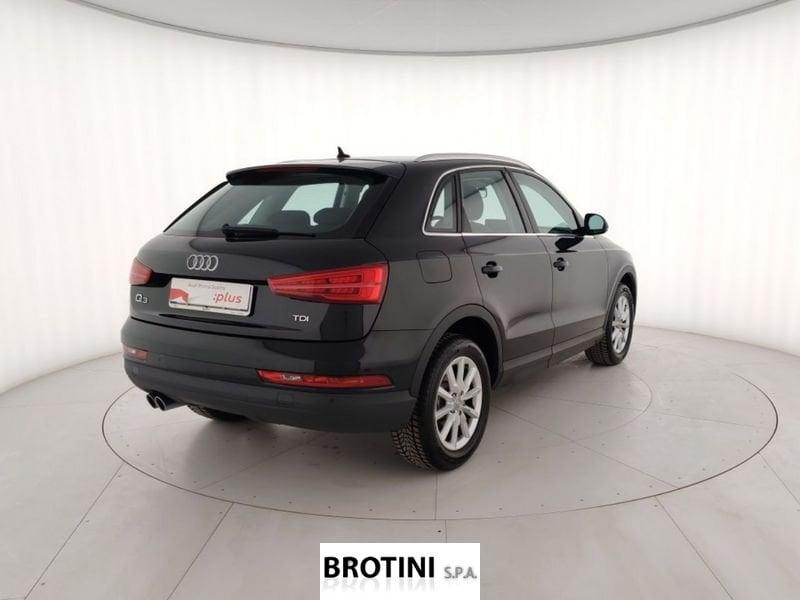 Audi Q3 2.0 TDI 120cv Business