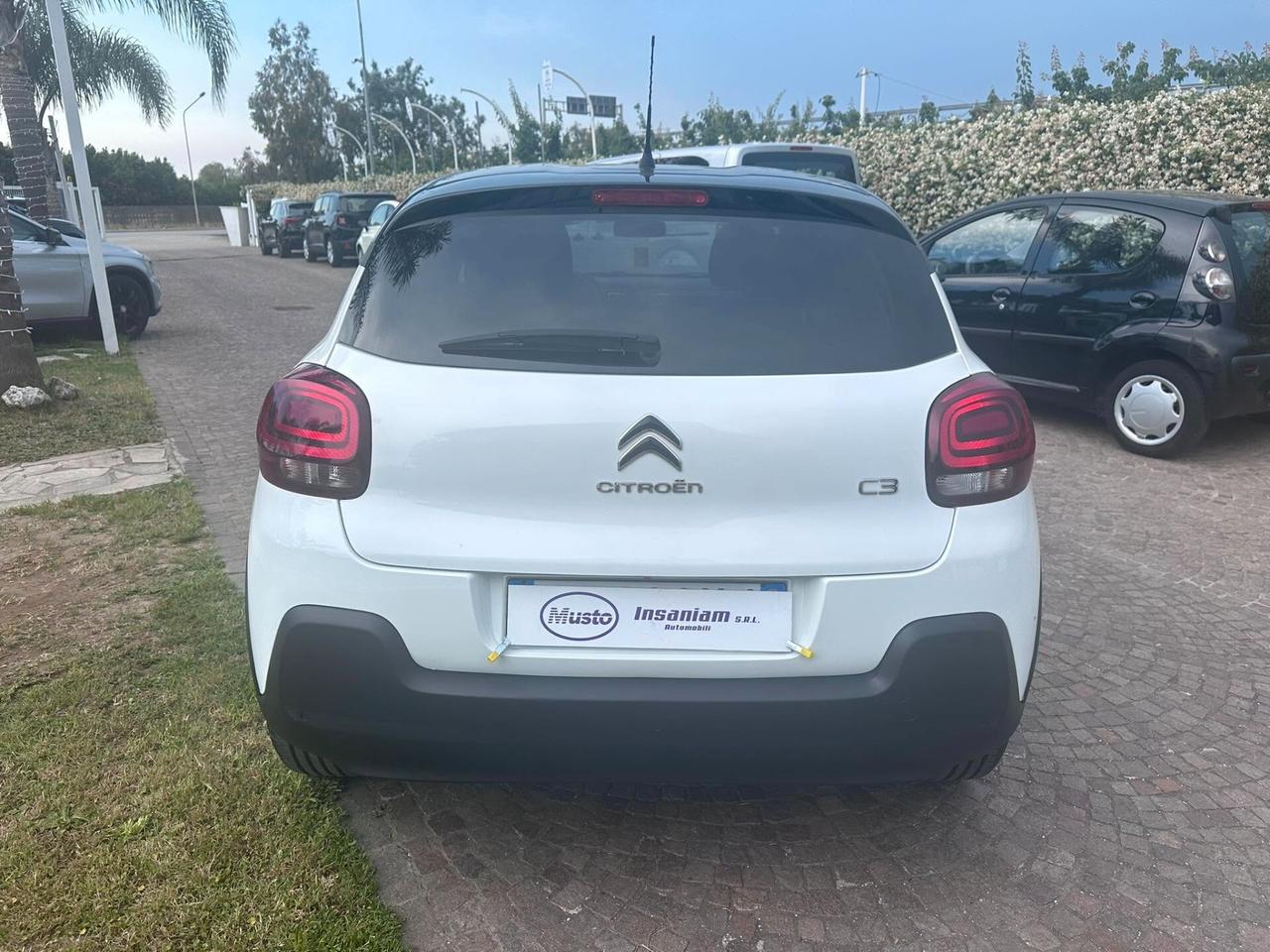 Citroen C3 PureTech 110 S&S EAT6 Shine Pack