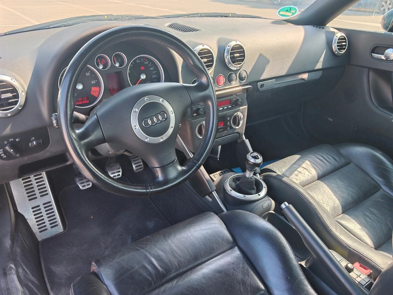 Audi TT 1.8 20V 180CV CUPÈ .