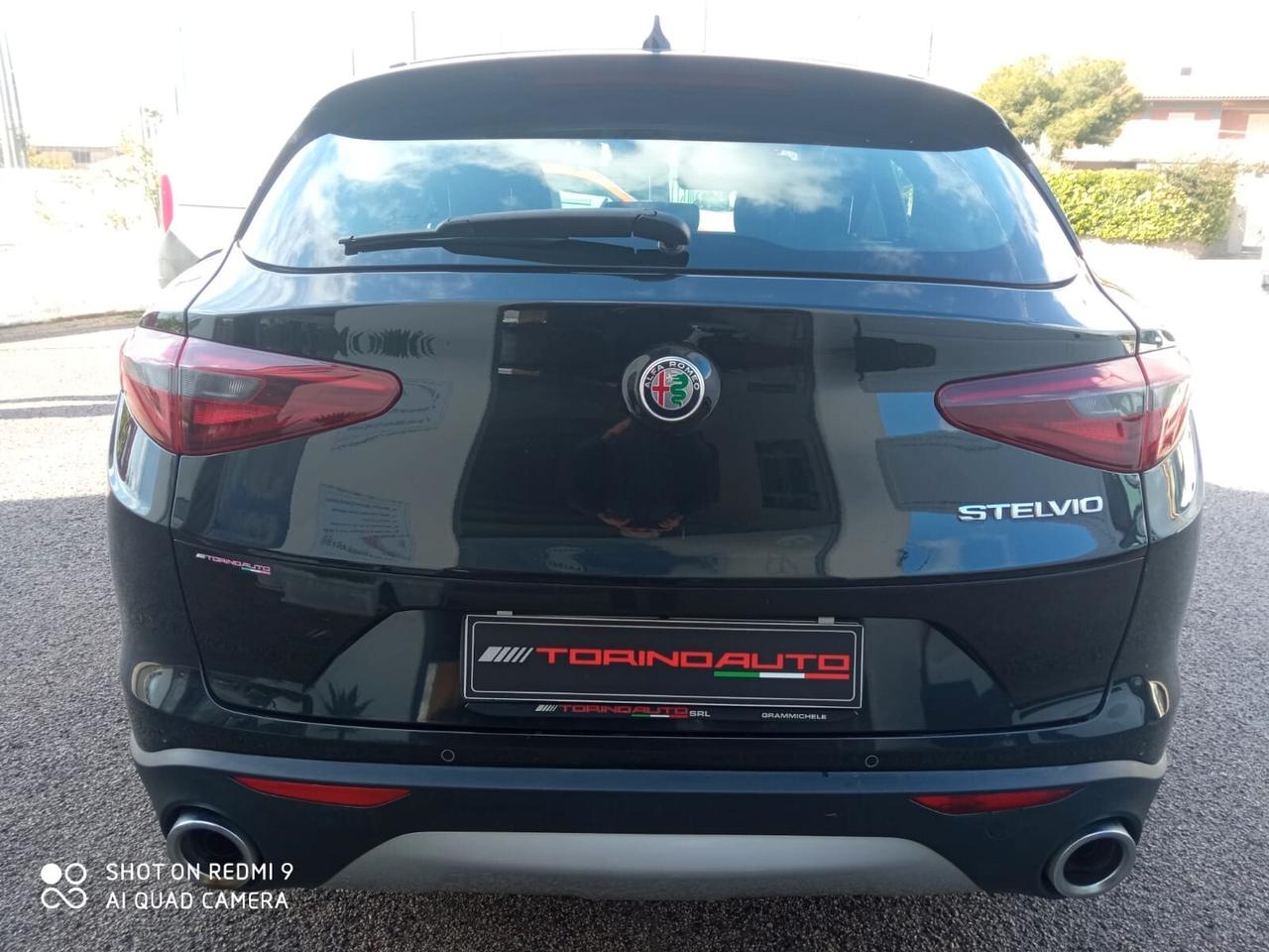Alfa Romeo Stelvio 2.2 Turbodiesel 160 CV AT8 RWD Sport-Tech