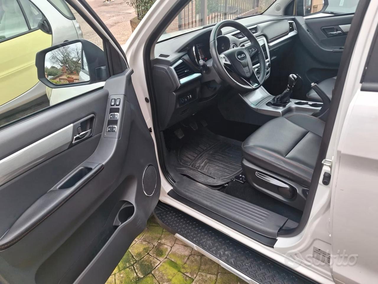 Evo Cross 4 2.0 Turbo Diesel Doppia Cabina 4x4 PELLE CRUISE NAVI CAMERA PDC MULIFUNZ.