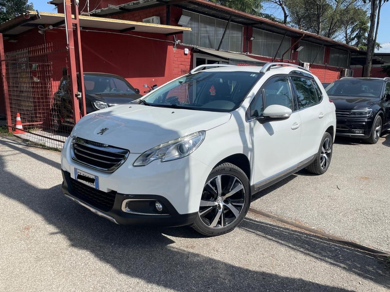 Peugeot 2008 1.6 e-HDi 115 CV Stop&Start Allure