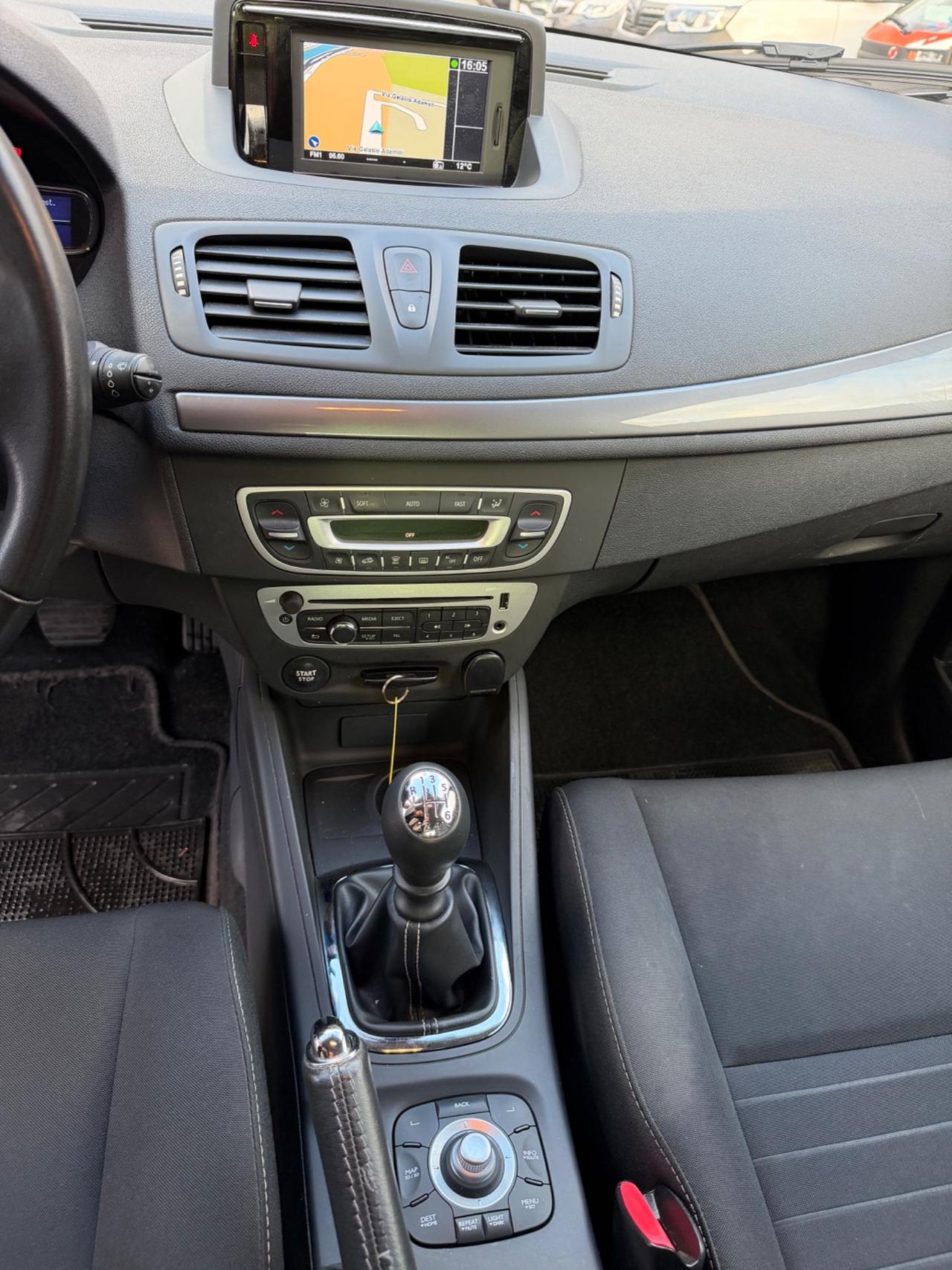 Renault Megane Mégane 1.5 dCi 110CV Limited - NEOPATENTATI