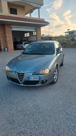 Alfa Romeo 147 1.9 JTD (120) 5 porte Distinctive