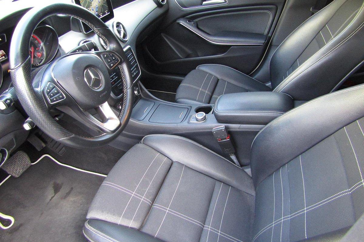 MERCEDES CLA 220 d Automatic Sport