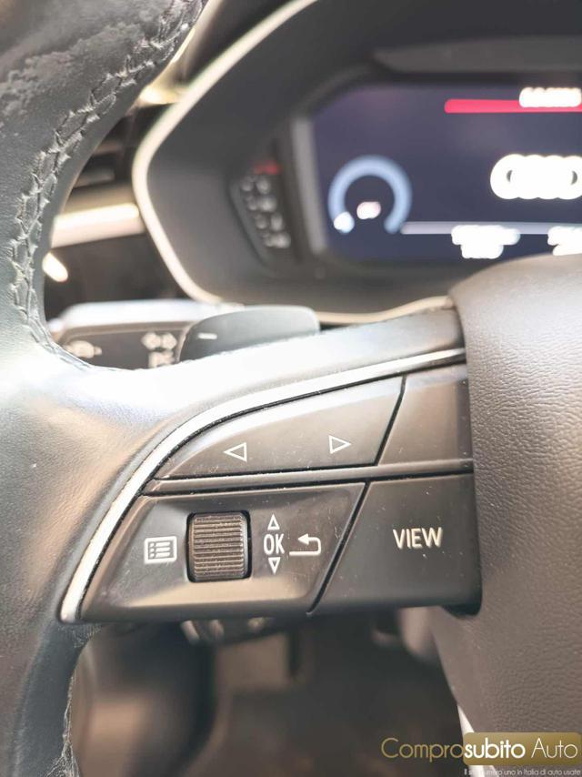 AUDI Q3 35 TDI quattro Business