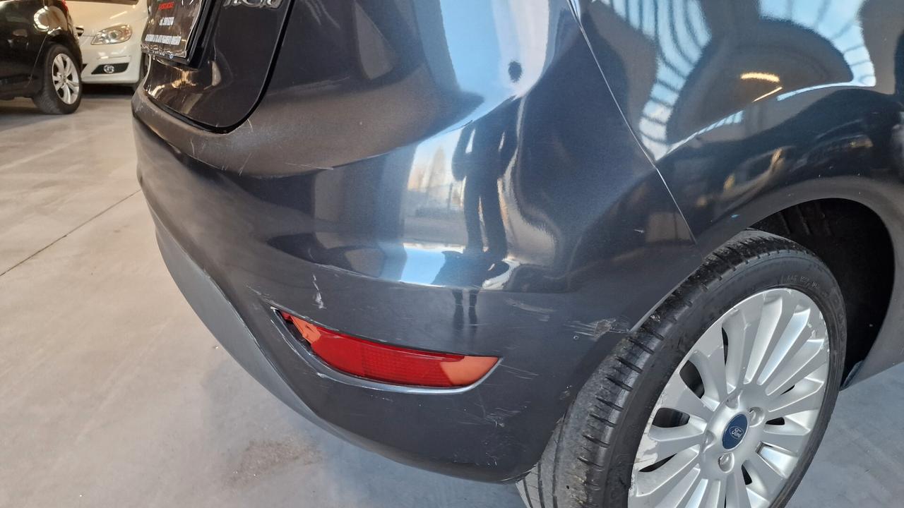 Ford Fiesta 1.4 TDCi 68CV 3 porte Titanium