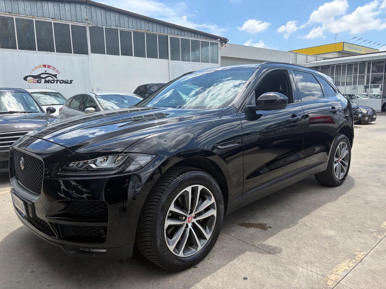 Jaguar F-Pace 2.0 D 180 CV R-Sport