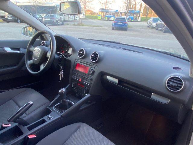 AUDI A3 SPB 1.9 TDI F.AP. Ambiente