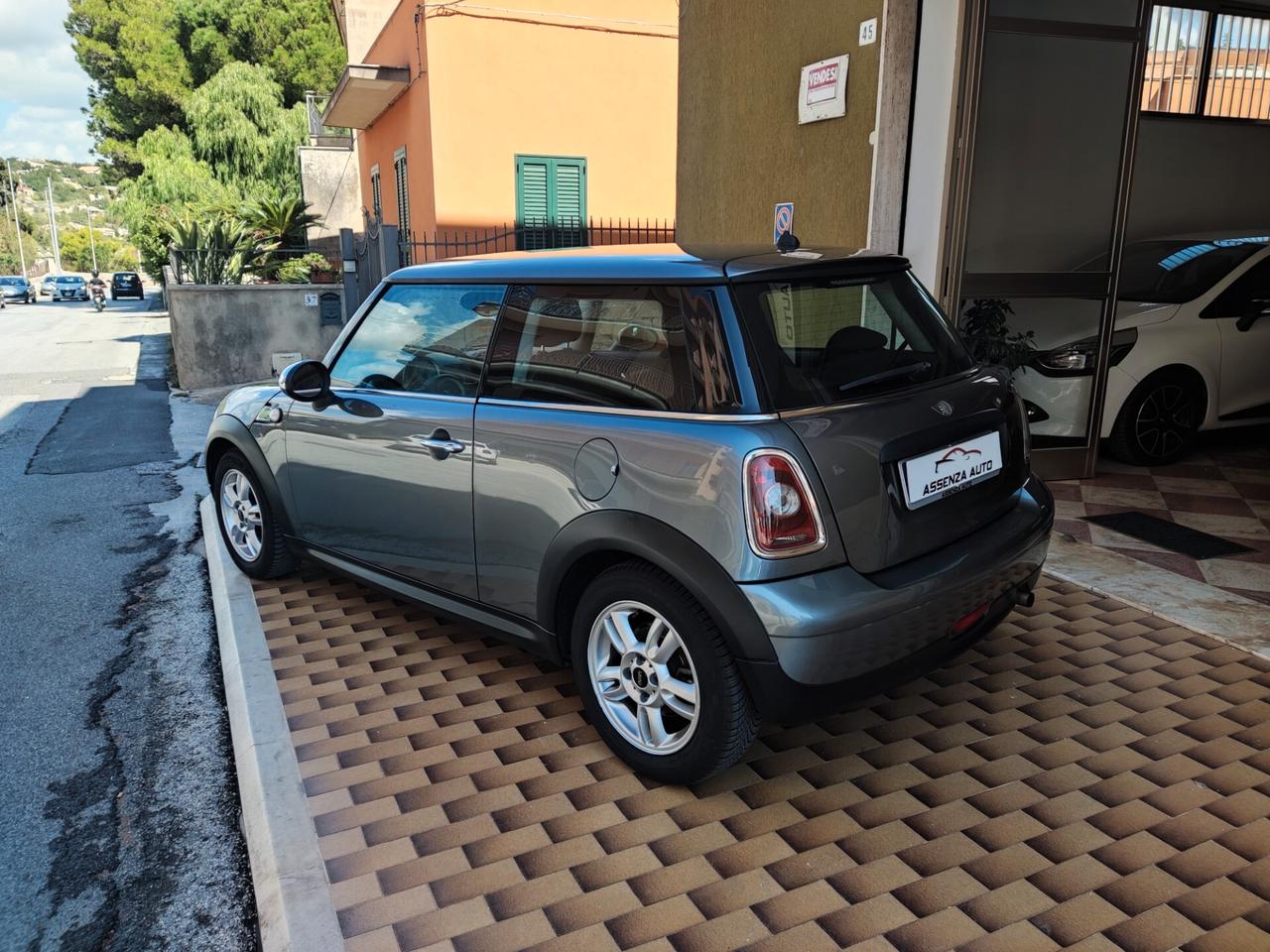 Mini Cooper R56 1.4 Ray OK NEOP.