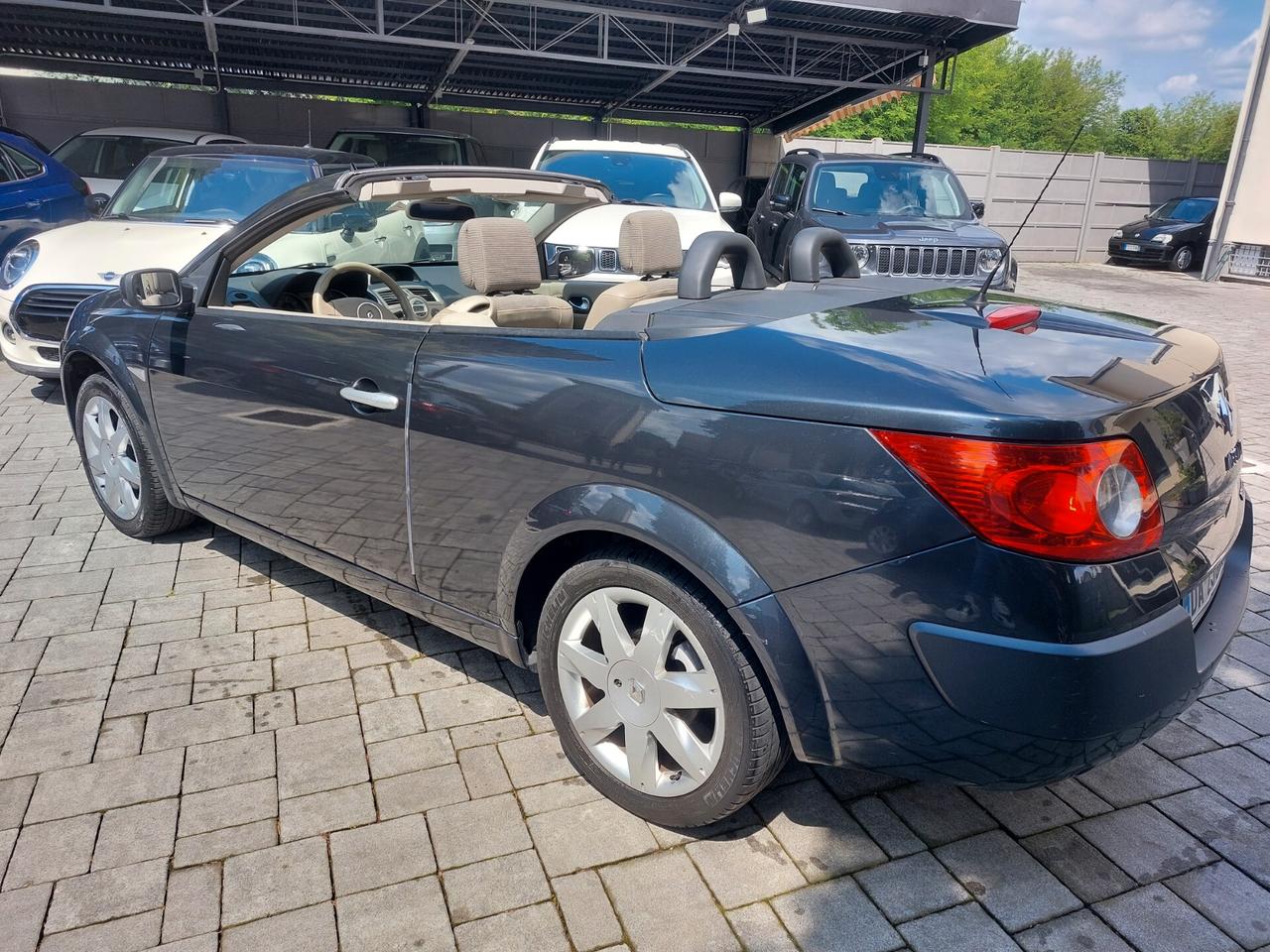 Renault Megane Mégane C-C 1.5 dCi/105CV Luxe