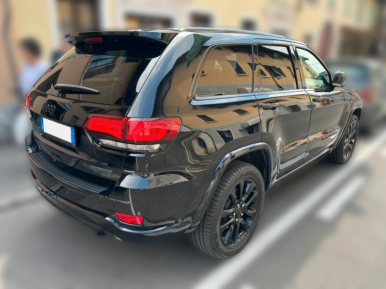 Jeep Grand Cherokee 3.0 crd V6 Night Eagle