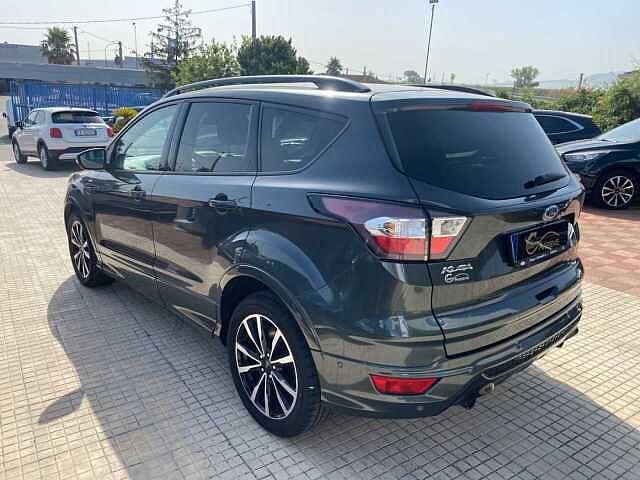 Ford Kuga 2.0 TDCI 150 CV S&S 4WD Powershift ST-Line