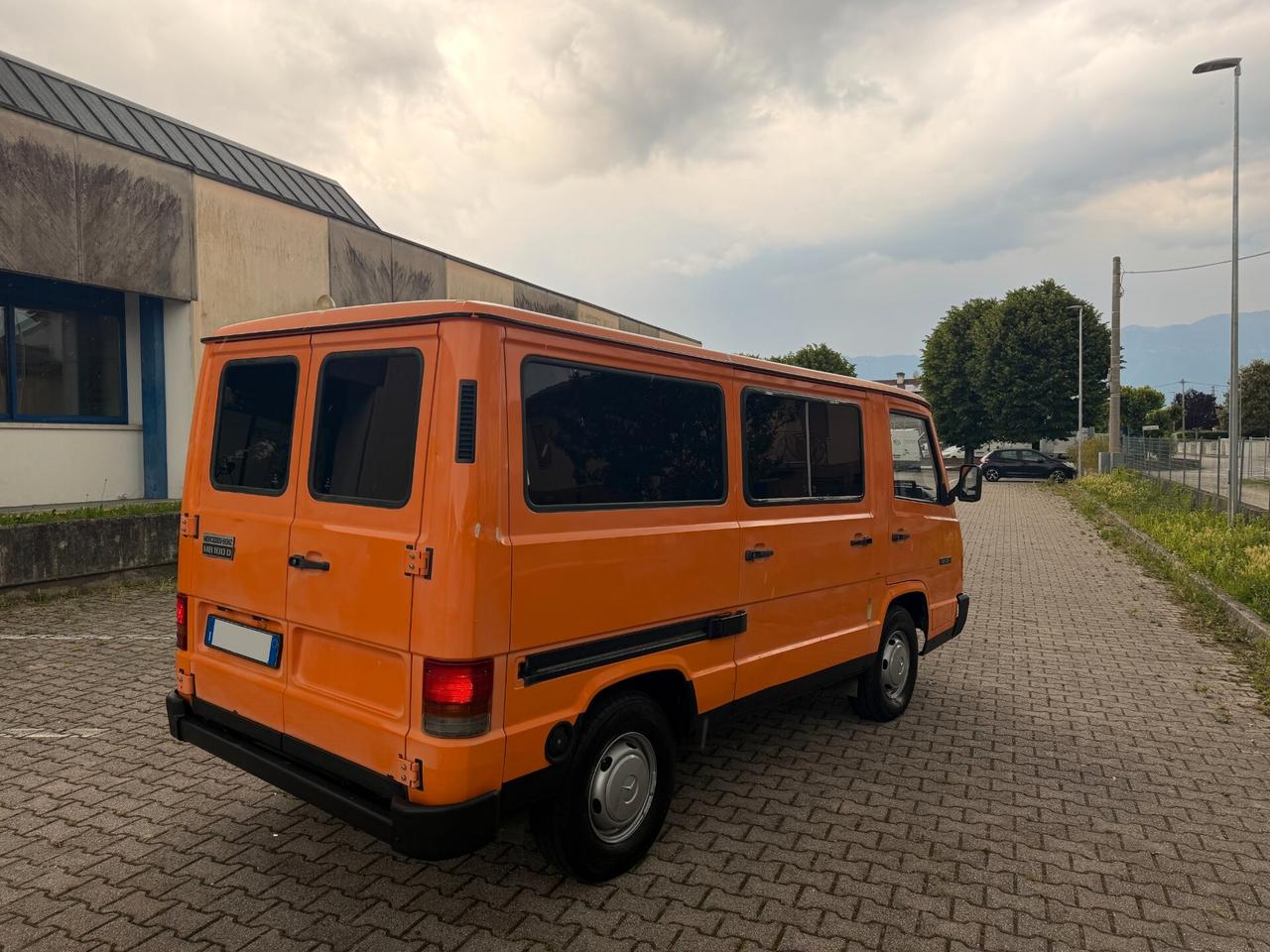 Mercedes MB 100D 2.4d 5Posti Storica