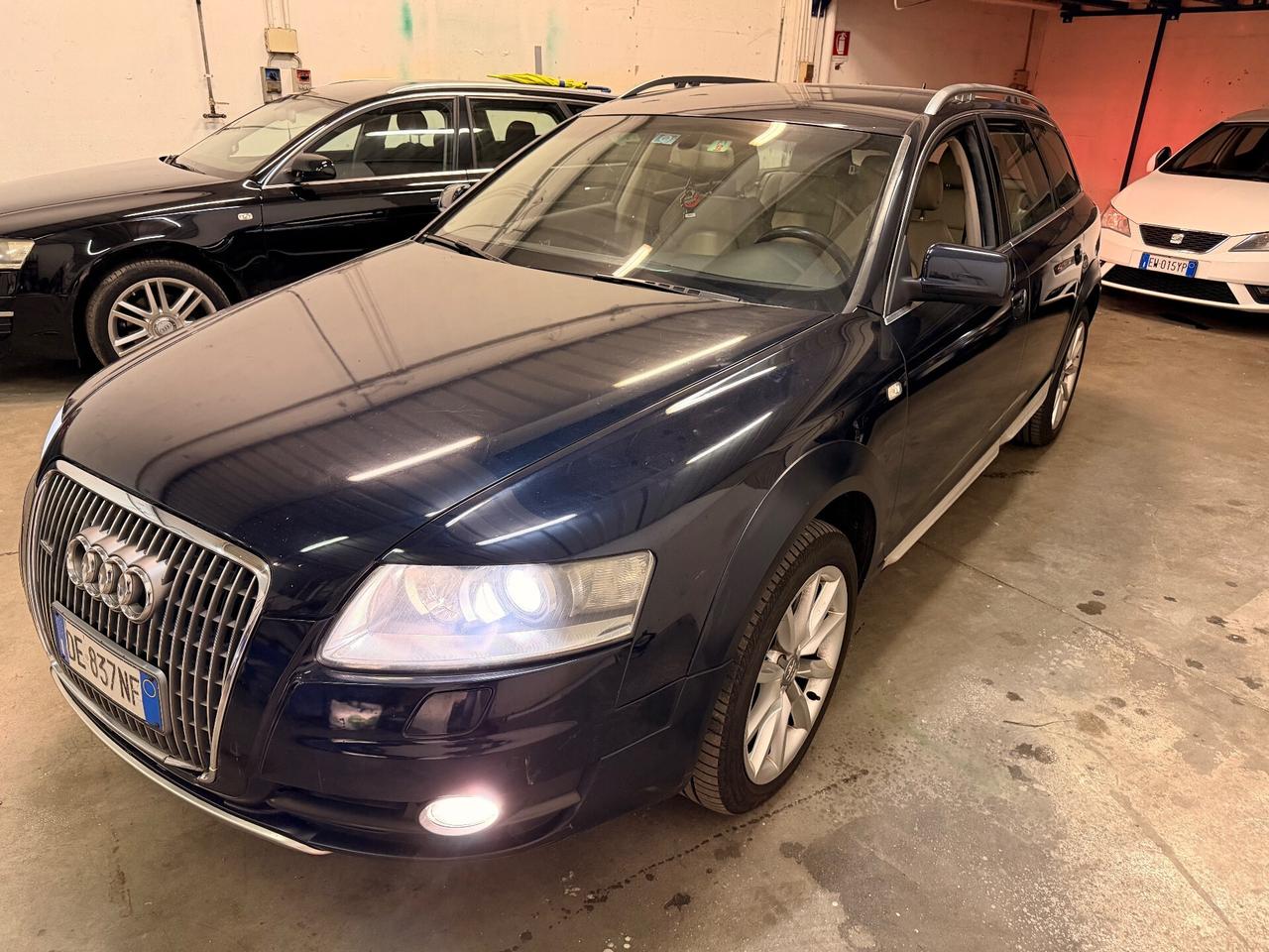 Audi A6 allroad 3.0TDI V6 4x4 full optional