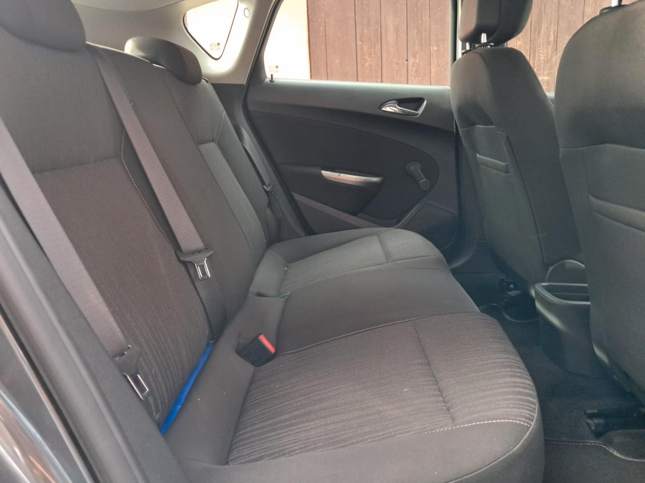 Opel Astra 1.4 Turbo 140CV 5 porte Cosmo benzina