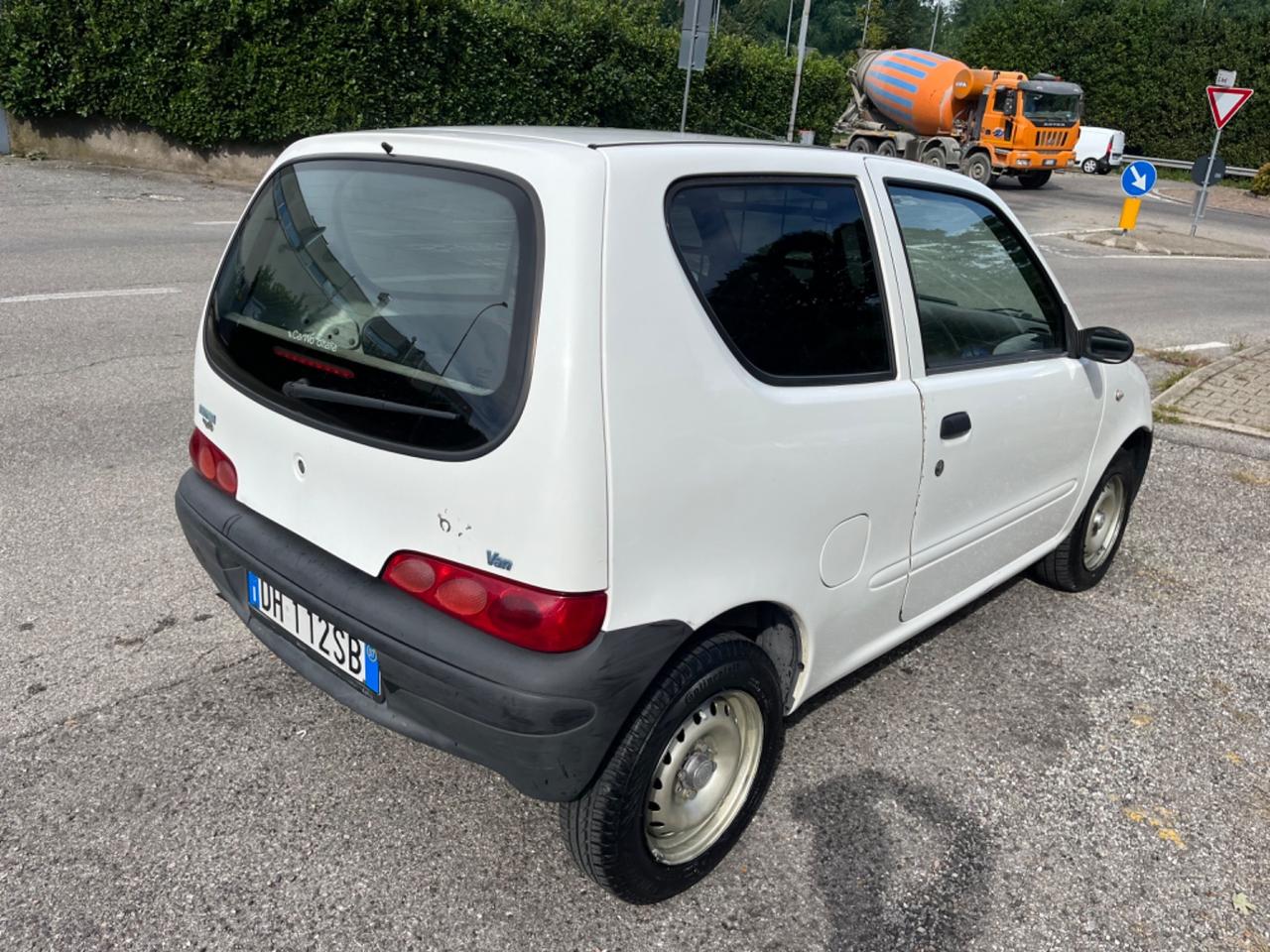 Fiat 600 1.1 Active