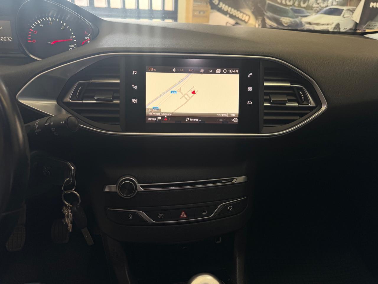 Peugeot 308 BlueHDi 100 S&S Active