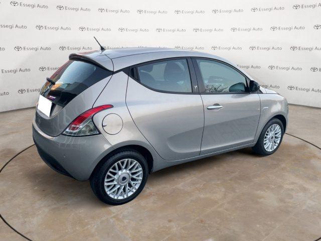 LANCIA Ypsilon 1.2 69 CV 5 porte Platinum