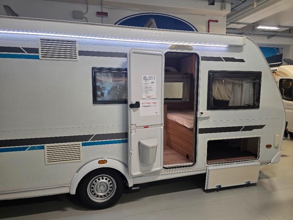 CARAVAN WEINSBERG CARATWO 500 QDK
