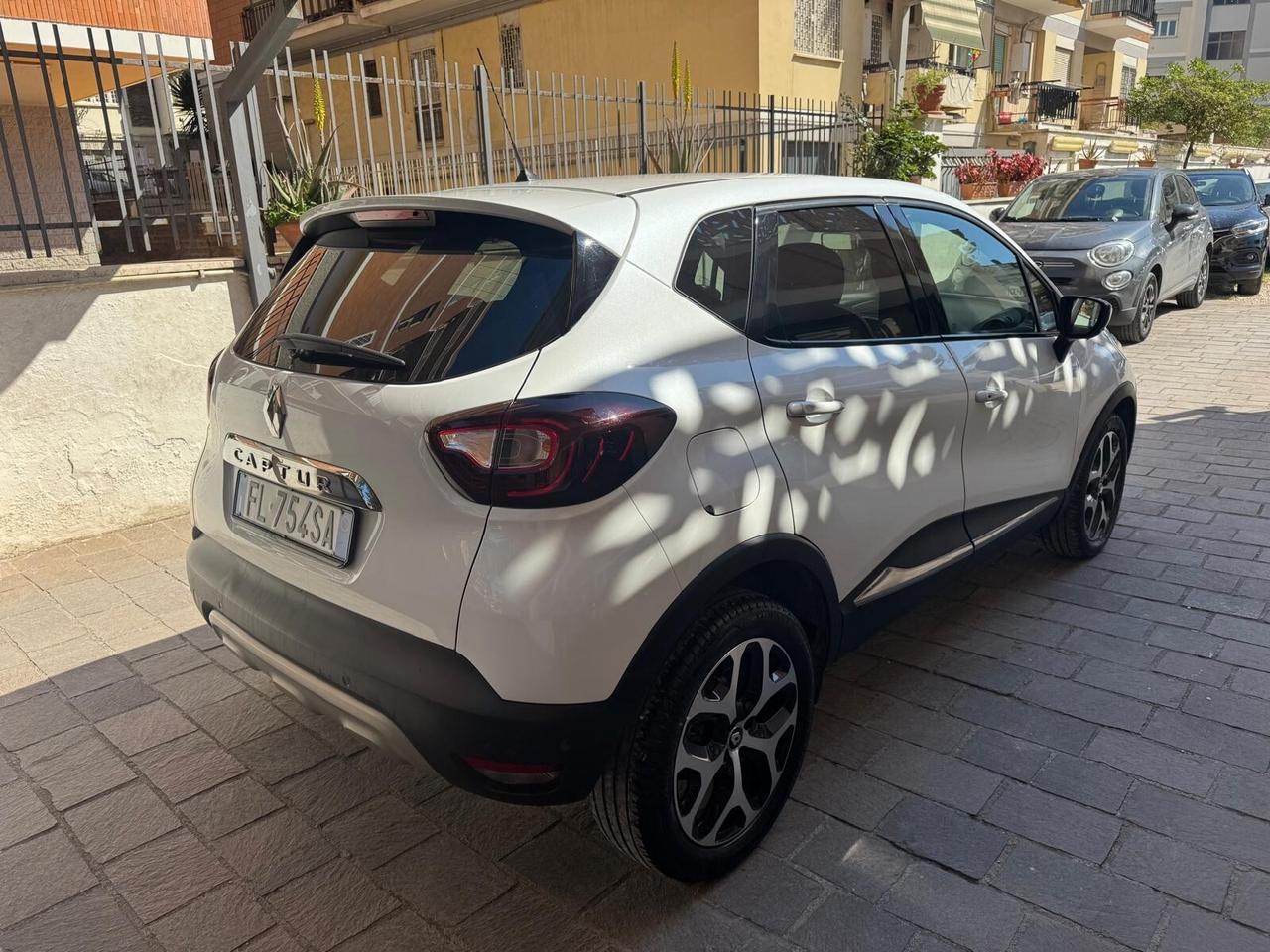 RENAULT Captur dCi 8V 110CV S&S Energy Intens