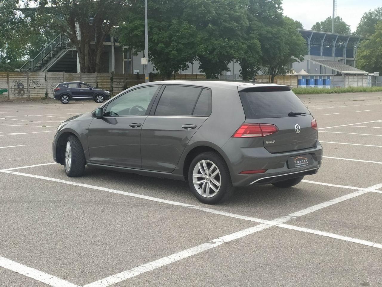 Volkswagen Golf Business 1.6 TDI BlueMotion #11156