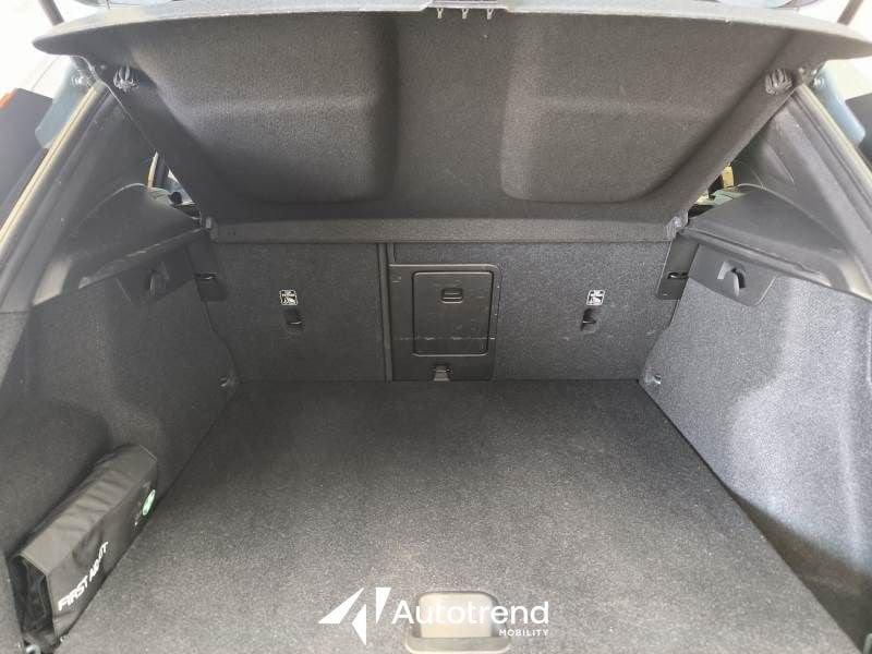 Volvo XC40 D3 150 CV AWD Automatica NAVI LED Business