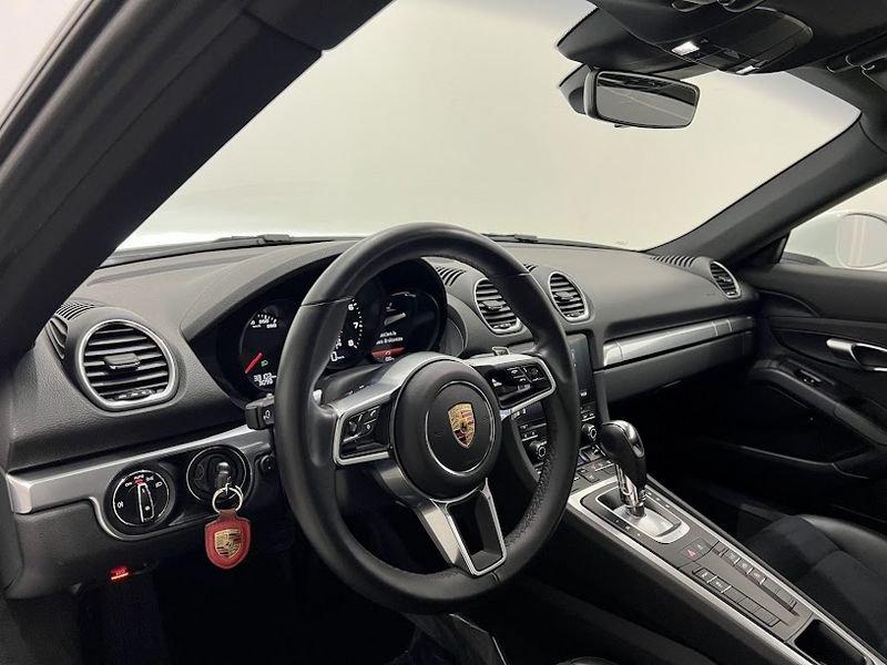 Porsche 718 2.0 Cayman